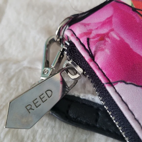 Reed Modern American Luxury pink floral handbag front back pockets zip closure - Picture 9 of 9